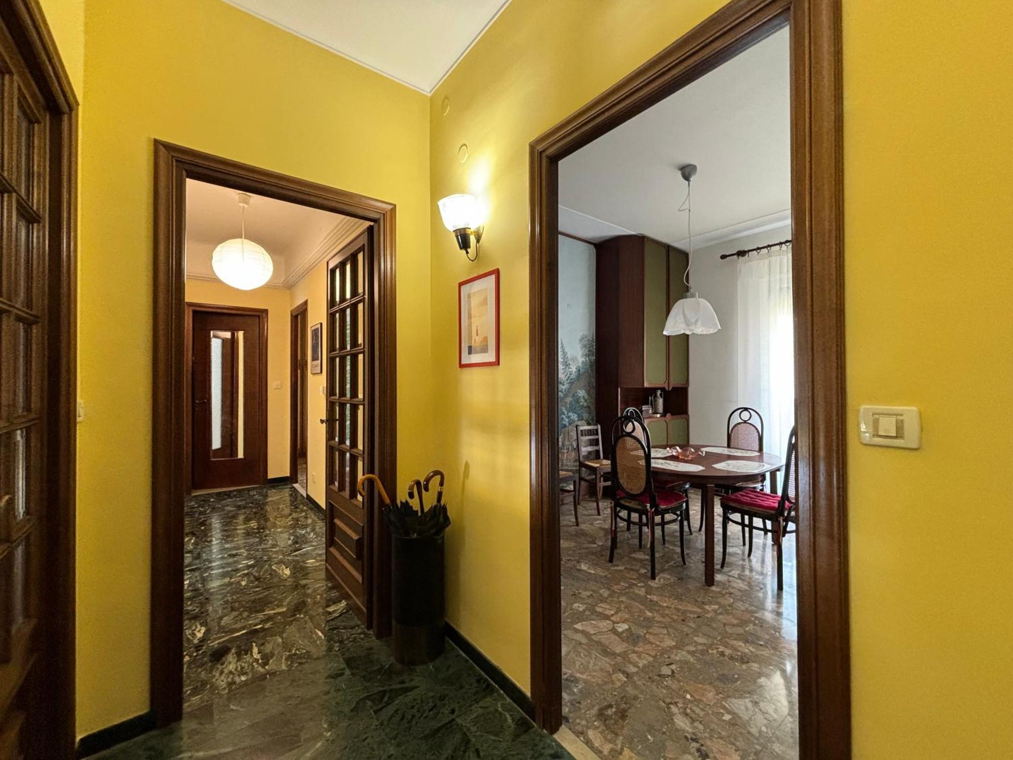 Casa Cele Centro Citta Vista Mare Apartment Ventimiglia Luaran gambar
