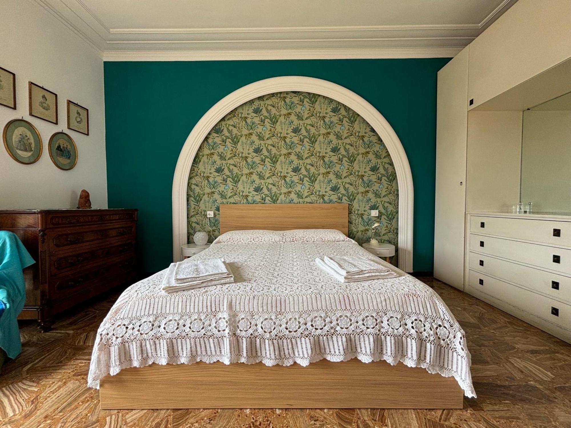 Casa Cele Centro Citta Vista Mare Apartment Ventimiglia Luaran gambar