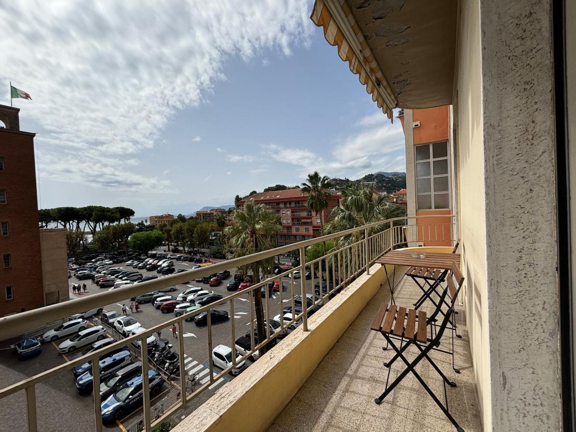 Casa Cele Centro Citta Vista Mare Apartment Ventimiglia Luaran gambar
